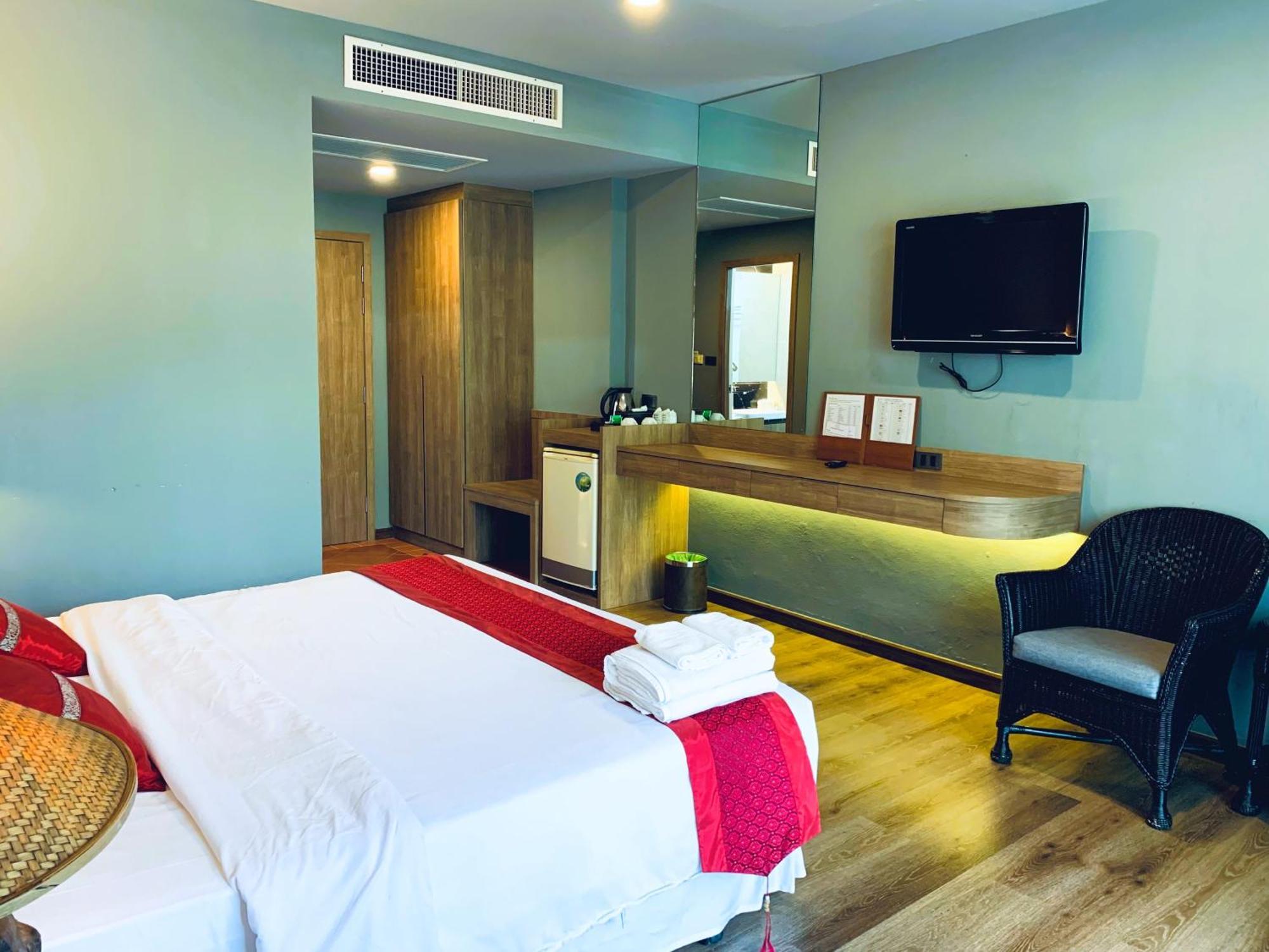 Chang Buri Resort & Koh Chang Hillside Exterior foto