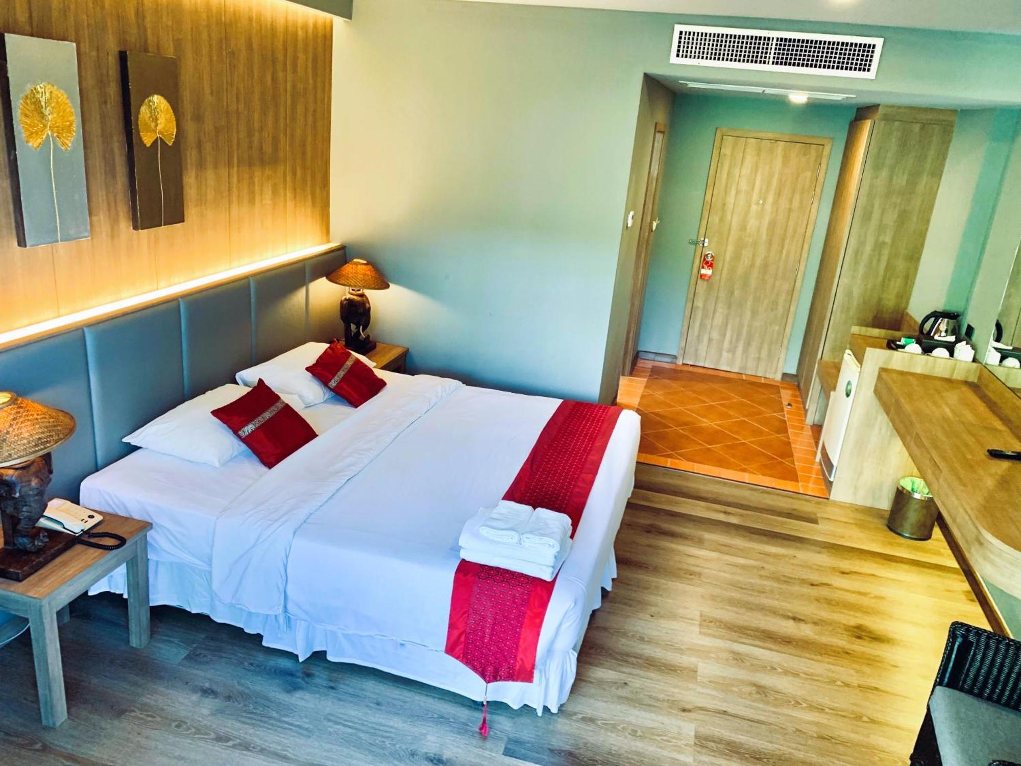 Chang Buri Resort & Koh Chang Hillside Exterior foto